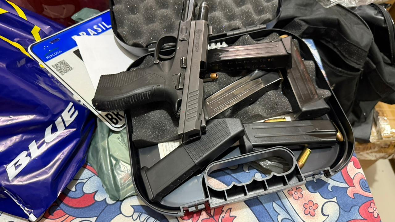 Operação do DRACO apreende arma, carregadores e munições em Teresina e Timon