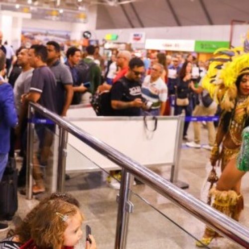 Aeroporto de São Luís recebe passageiros com tradições juninas