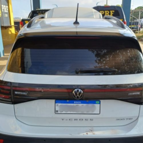 PRF recupera dois veículos adulterados com registro de roubo durante fiscalizações no Maranhão