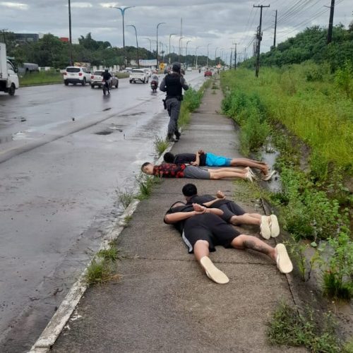 Suspeitos de assaltar ônibus da linha Campus são presos