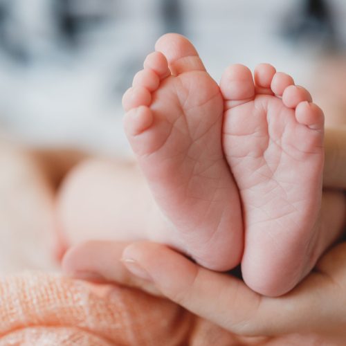 Bebê é abandonado em lixão no interior do Maranhão